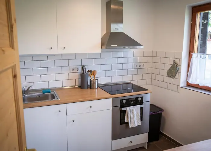 Csabagyoengye Lägenhet *